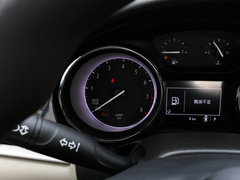 2019款 三厢 15S 自动进取型