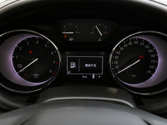 2019款 三厢 15S 自动进取型