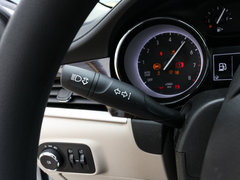 2019款 三厢 15S 自动进取型