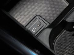 2020款 B 200 动感型