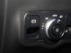 2020款 B 200 动感型