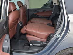 2019款 18T 6座互联尊贵型