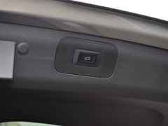 2019款 18T 6座互联尊贵型