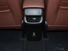 2019款 18T 6座互联尊贵型