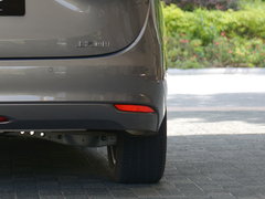 2019款 18T 5座互联豪华型