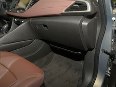 2019款 18T 5座互联豪华型