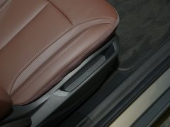 2019款 18T 5座互联豪华型