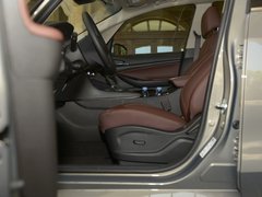 2019款 18T 5座互联豪华型