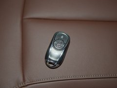 2019款 18T 5座互联豪华型