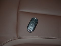 2019款 18T 5座互联豪华型