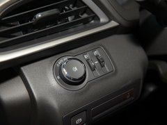 2019款 18T 5座互联豪华型
