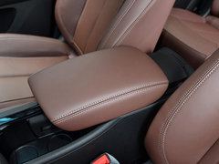 2019款 18T 5座互联豪华型