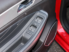2019款 1.5L 手动青春版 国V