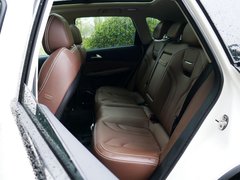2019款 1.5T 自动尊贵型