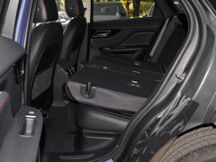 2019款 2.0T 四驱都市尊享版