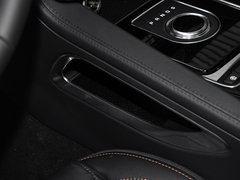 2019款 2.0T 四驱都市尊享版