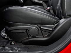 2019款 DX3X酷绮 1.5T CVT尊贵型