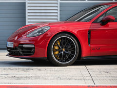 2019款 Panamera GTS 4.0T