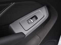 2019款 20T 两驱手动4G互联铂金版