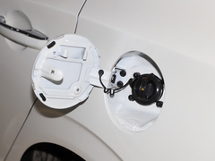 2019款 EV460 智领版
免税
