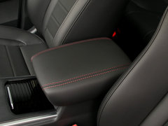2019款 升级款 2.0T 两驱超豪型 国V