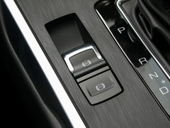 2019款 升级款 2.0T 两驱超豪型 国V