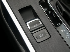 2019款 升级款 2.0T 两驱超豪型 国V
