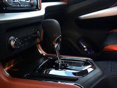 2019款  2.5T自动四驱柴油豪华型ZD25T5