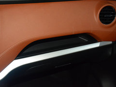 2019款  2.5T自动四驱柴油豪华型ZD25T5