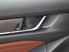 2019款 260TURBO 精耀版 国VI