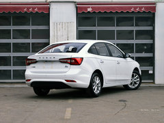 2019款 1.5L 手动4G互联朗越版