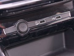 2019款 1.5L 手动4G互联朗越版
