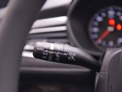 2019款 1.5L 手动4G互联朗越版