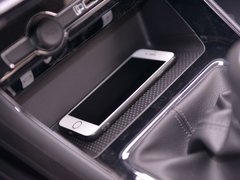2019款 1.5L 手动4G互联朗越版