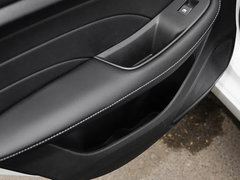 2019款 1.5L 手动4G互联朗越版