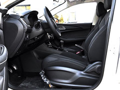 2019款 1.5L 手动4G互联朗越版