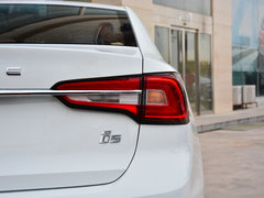 2019款 1.5L 自动4G互联朗豪版