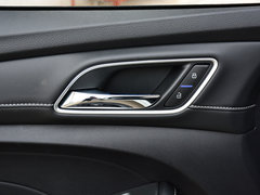 2019款 1.5L 自动4G互联朗豪版