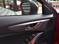2018款 2.5L 自动四驱蓝天运动版 国V