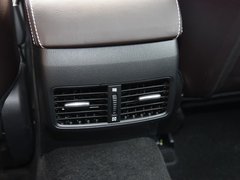 2018款 2.5L 自动四驱蓝天运动版 国V