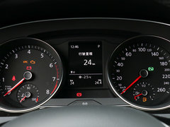 2019款 330TSI DSG 领先型 国V