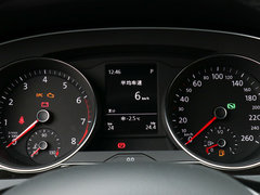 2019款 330TSI DSG 领先型 国V