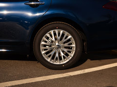 2019款 Q70L 2.0T 悦享版