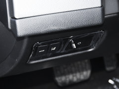 2019款 XFL 2.0T 250PS 两驱豪华版
