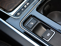 2019款 XFL 2.0T 250PS 两驱豪华版