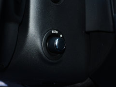 2019款 XFL 2.0T 250PS 两驱豪华版