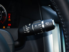 2019款 XFL 2.0T 250PS 两驱豪华版
