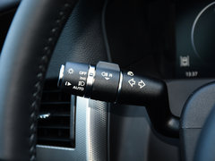 2019款 XFL 2.0T 250PS 两驱豪华版