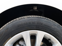 2019款 三厢 20T 双离合领先型