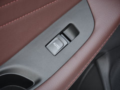 2019款 1.5L 手动旗舰版 国V